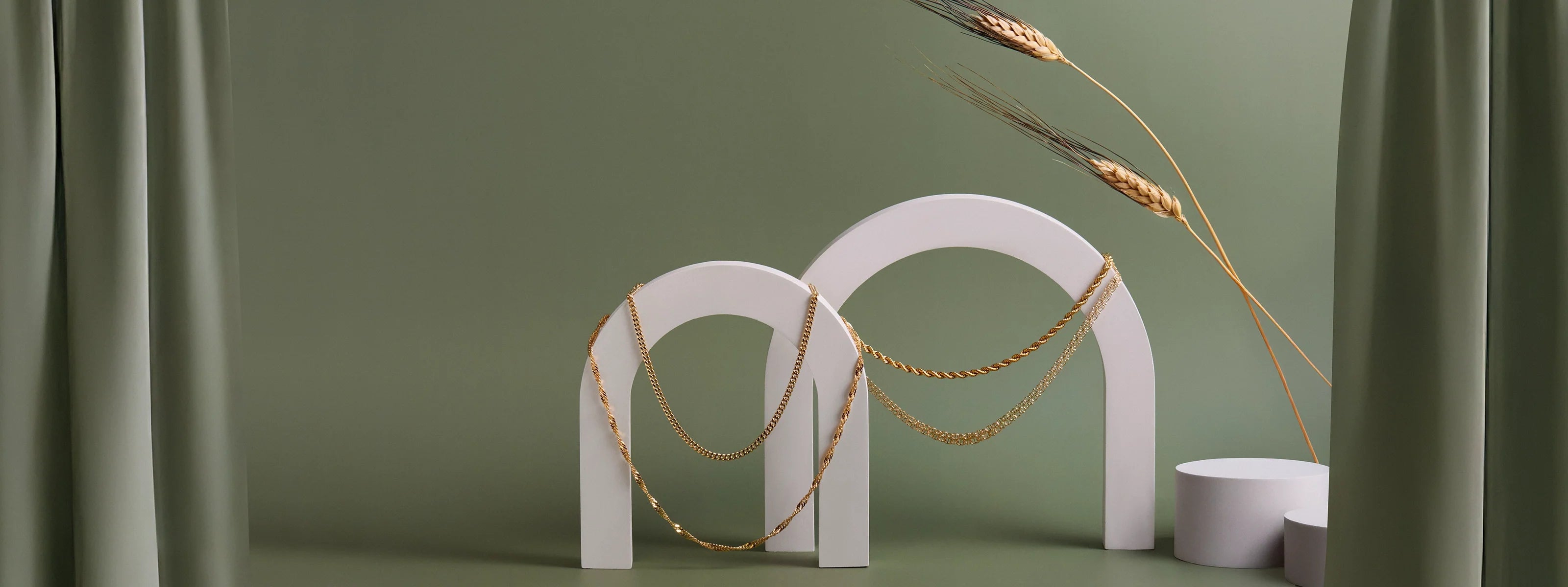 Halsband - Alla halsband